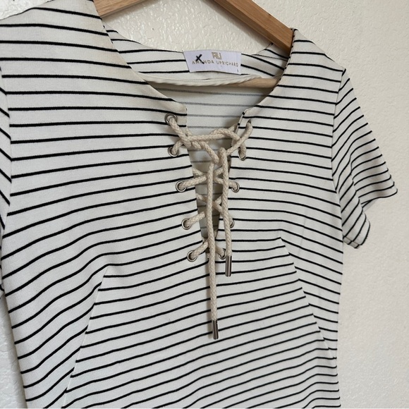 Amanda Uprichard Serena Black White Striped Tie Nautical Short Sleeve Dress - Picture 3 of 6